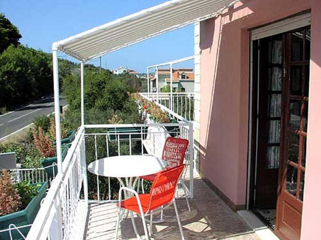 Apartments And Rooms With A Swimming Pool Kali, Ugljan - 14083 Exterior photo